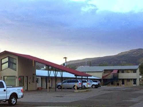 Travel Motel Raton Exterior foto